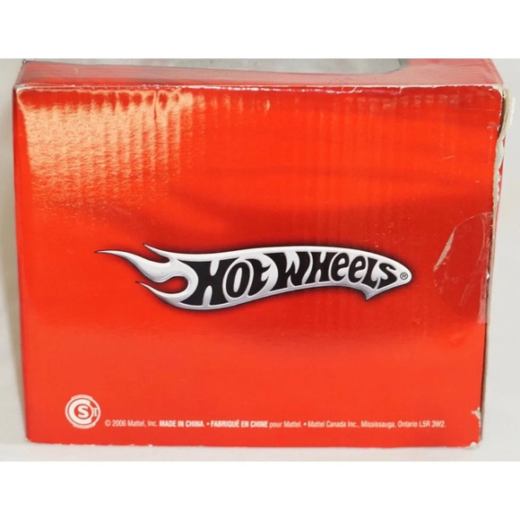 Hot Wheels Ferrari 250 GT 1:18 60th Anniversary - Picture 8 of 13